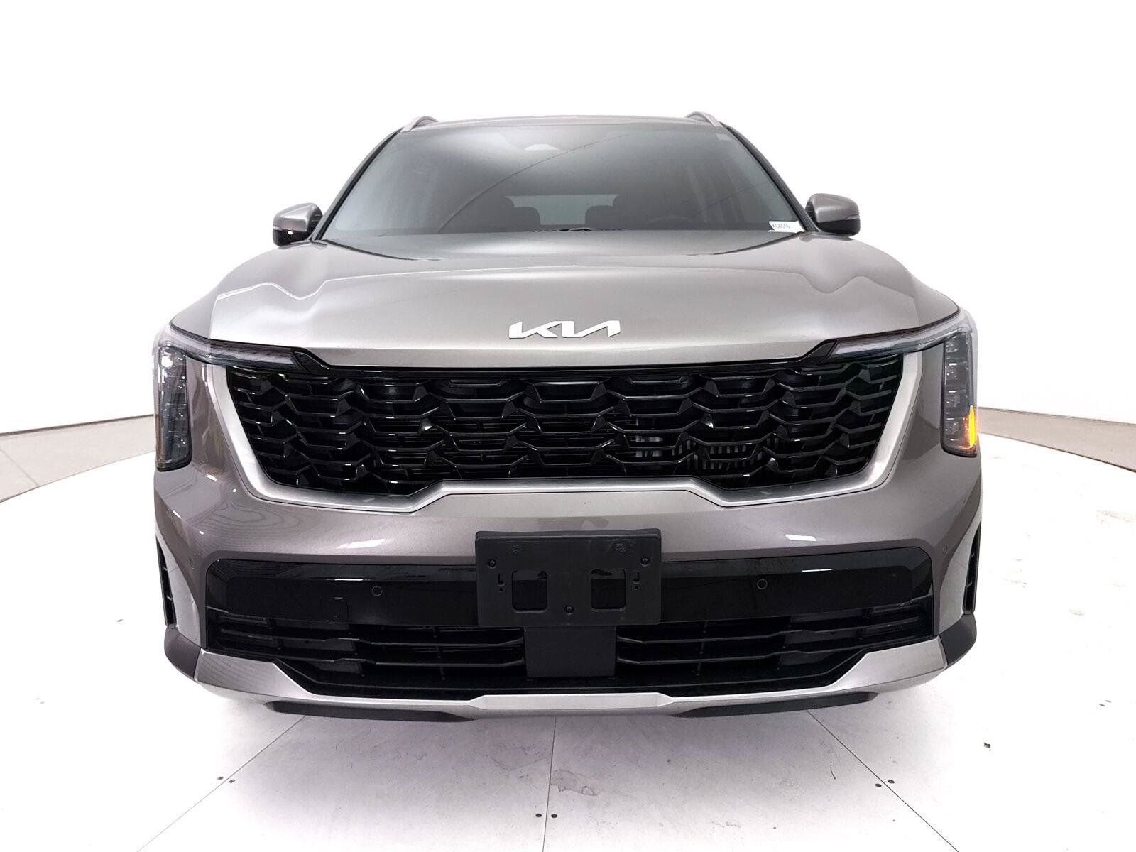 Used 2025 Kia Sorento EX FWD image 15
