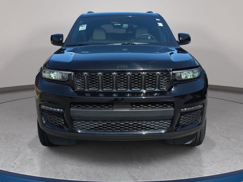Certified 2023 Jeep Grand Cherokee L Limited w/ Black Appearance Package RWD image 2