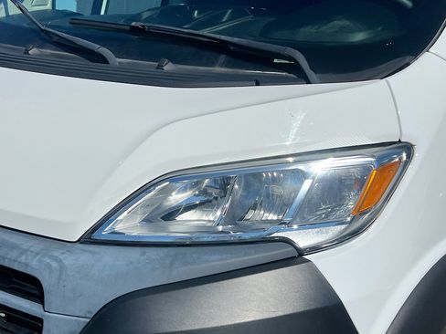 Used 2023 RAM ProMaster 2500 image 11