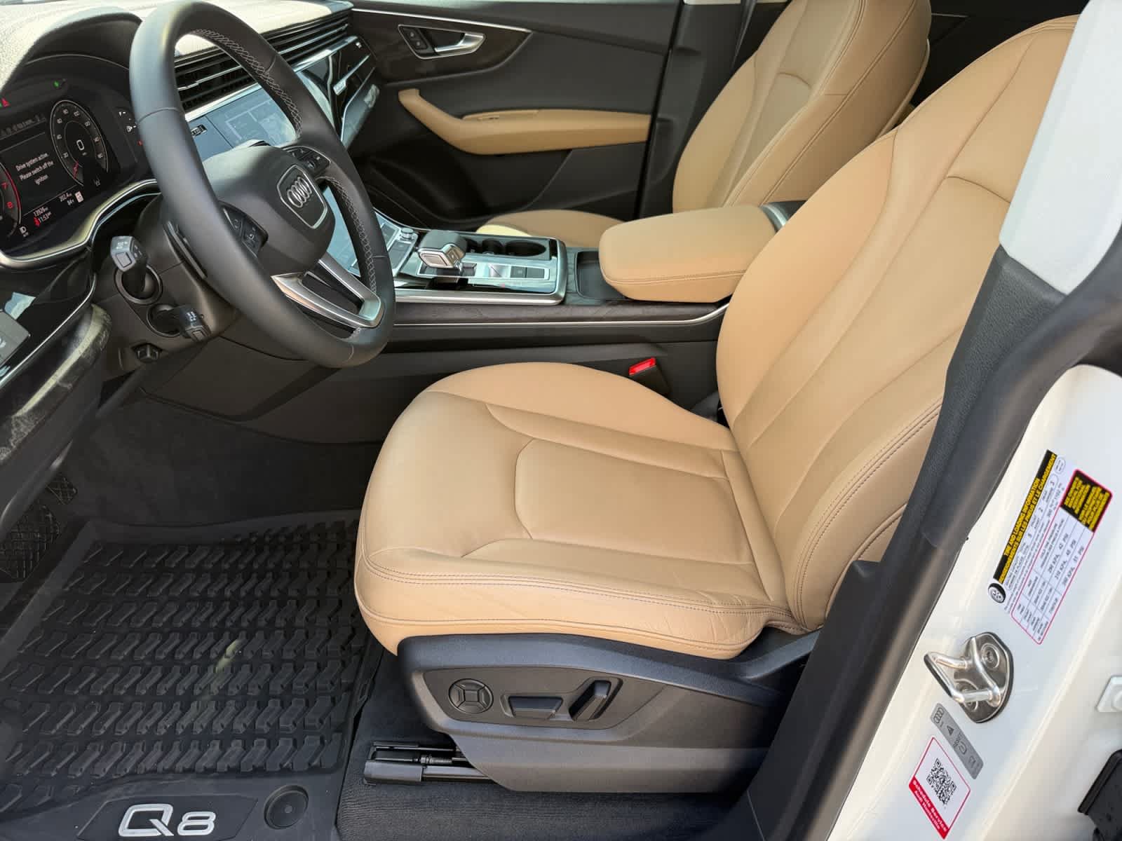 Used 2025 Audi Q8 Premium w/ Black Optic Package AWD/4WD image 10