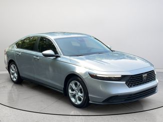 Used 2025 Honda Accord LX video 1