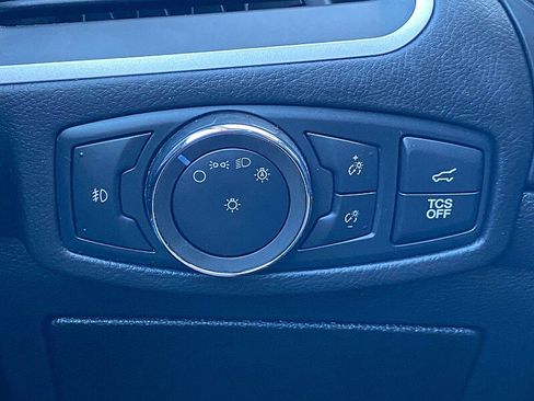 Used 2022 Ford Edge SEL w/ Convenience Package image 50