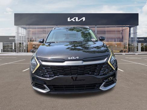 Certified 2023 Kia Sportage EX AWD/4WD image 7