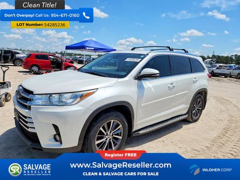 Used 2018 Toyota Highlander XLE FWD image 1
