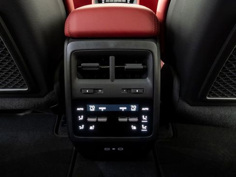 New 2026 Porsche Macan GTS Electric image 21