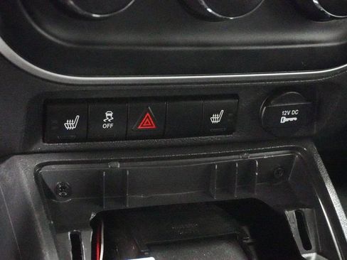 Certified 2017 Jeep Compass High Altitude image 24