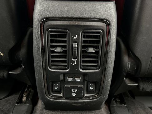 Used 2018 Dodge Durango R/T w/ Technology Group image 22