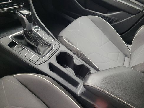 Used 2025 Volkswagen Jetta Sport FWD image 26