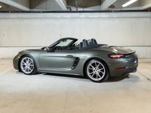 Certified 2025 Porsche 718 Boxster RWD image 3