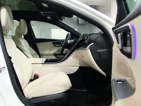 Certified 2025 Mercedes-Benz C 300 4MATIC Sedan image 22