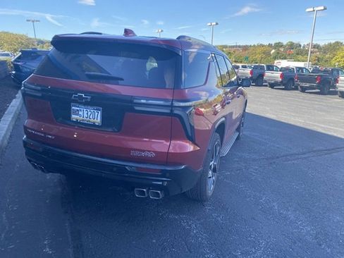 Certified 2025 Chevrolet Traverse High Country w/ LPO, Floor Liner Package image 16