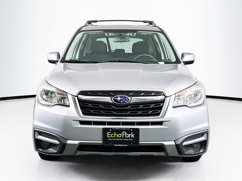 Used 2018 Subaru Forester 2.5i Premium AWD/4WD image 2