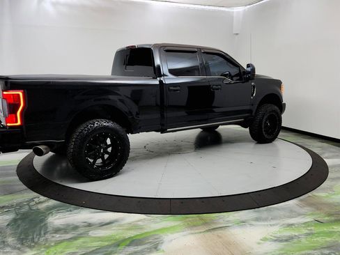 Used 2017 Ford F250 Platinum w/ Platinum Ultimate Package image 5