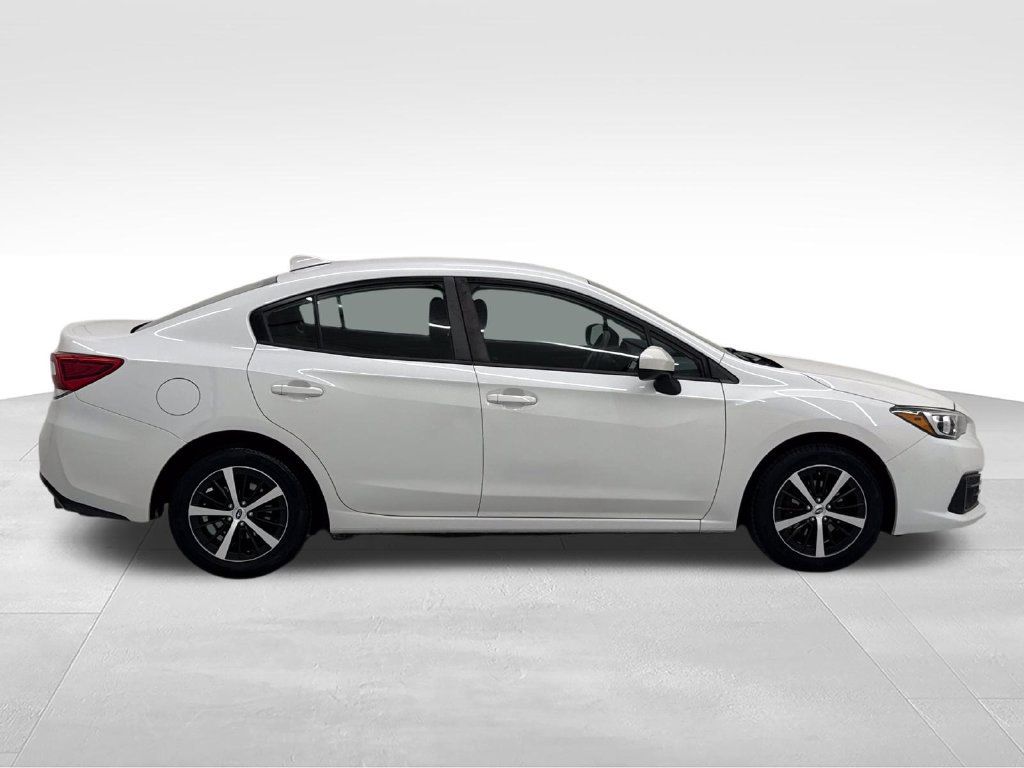 Used 2022 Subaru Impreza 2.0i Premium AWD/4WD image 8