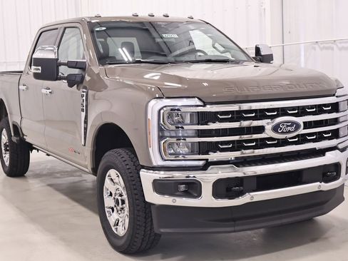 New 2026 Ford F350 Lariat AWD/4WD image 3