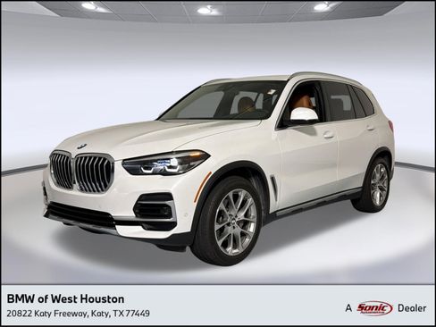 Used 2023 BMW X5 sDrive40i w/ Parking Assistance Package RWD image 1