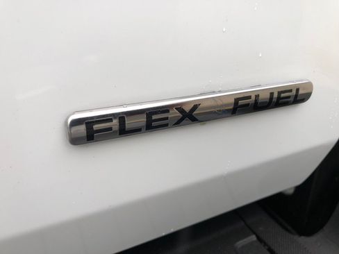 Used 2017 Ford F250 XL w/ Power Equipment Group AWD/4WD image 18
