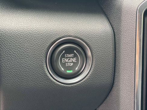 New 2026 GMC Acadia Elevation w/ Black Edition FWD image 16