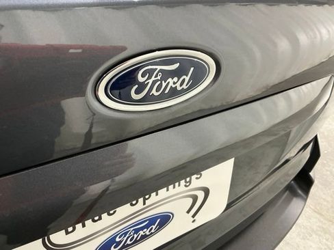 Used 2021 Ford EcoSport S image 5