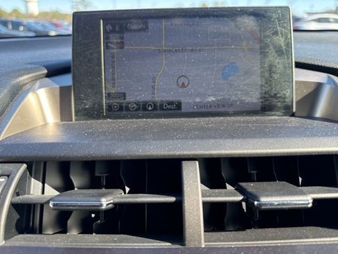 Used 2016 Lexus NX 200t FWD image 10