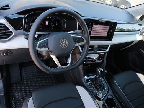New 2025 Volkswagen Taos SEL image 8