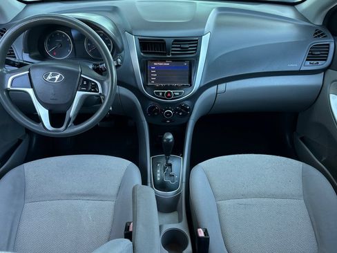 Used 2012 Hyundai Accent GS FWD image 13