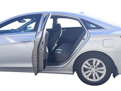 Used 2012 Hyundai Sonata GLS image 30