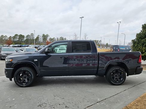 New 2026 RAM 1500 Big Horn AWD/4WD image 4