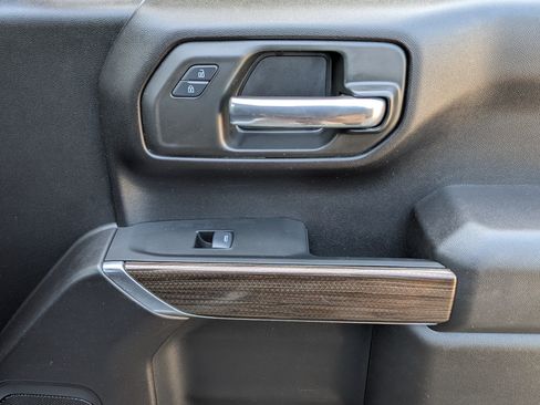 Used 2024 Chevrolet Silverado 1500 Custom AWD/4WD image 19