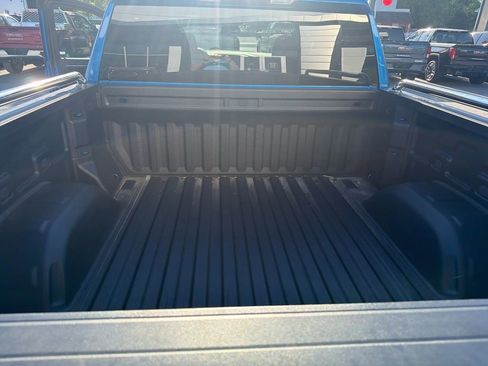 Used 2022 GMC Sierra 1500 Elevation w/ X31 Off-Road Package AWD/4WD image 23