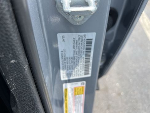 Certified 2026 Acura Integra FWD image 28