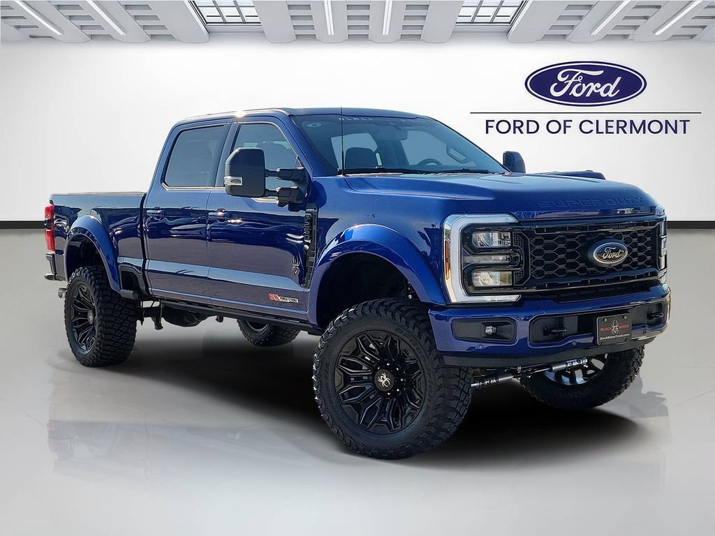 New 2026 Ford F250 Lariat w/ Black Appearance Package AWD/4WD 360° Tour