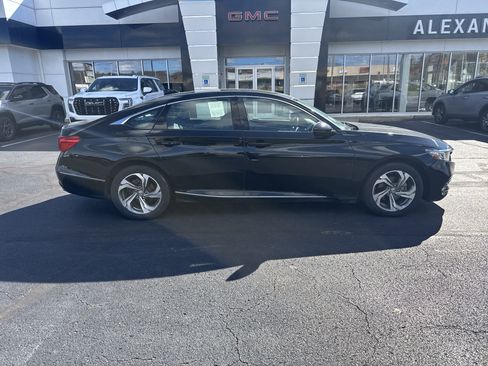 Used 2019 Honda Accord EX-L image 2
