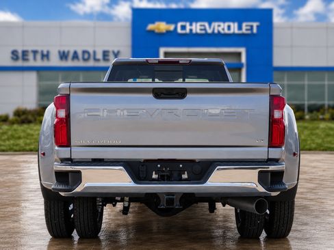 New 2026 Chevrolet Silverado 3500 LT AWD/4WD image 6