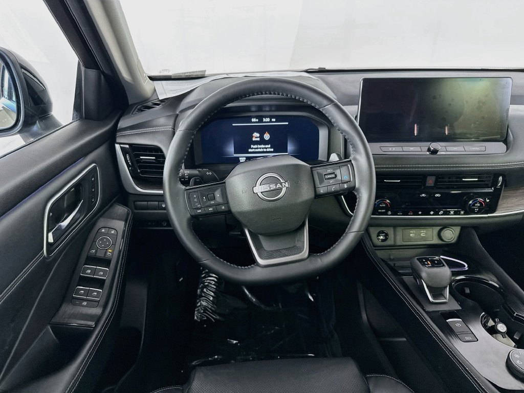 Certified 2026 Nissan Rogue Platinum w/ Platinum Premium Package AWD/4WD image 31