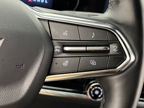 Used 2025 Chevrolet Equinox LT AWD/4WD image 47