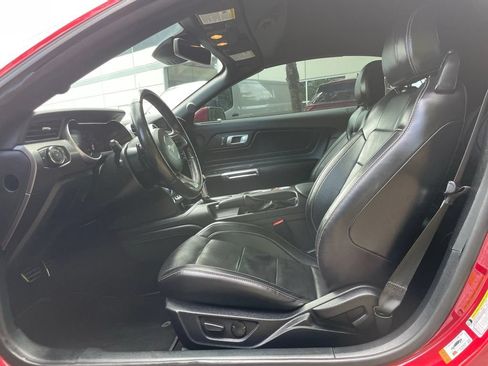 Used 2020 Ford Mustang GT Premium w/ Equipment Group 401A RWD image 10