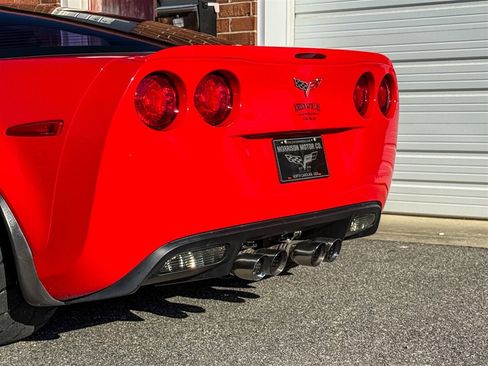 Used 2011 Chevrolet Corvette Grand Sport w/ Preferred Equipment Group RWD image 26