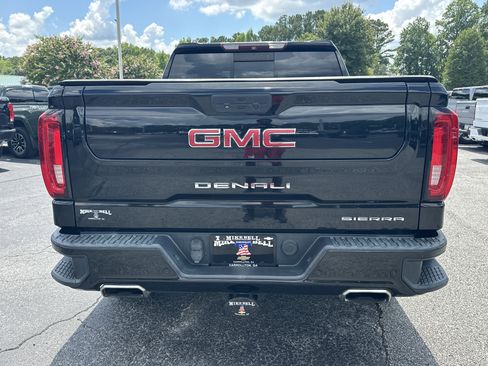 Used 2019 GMC Sierra 1500 Denali w/ Denali Ultimate Package AWD/4WD image 7