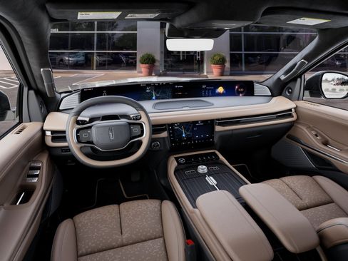 New 2027 Lincoln Navigator Black Label AWD/4WD image 9
