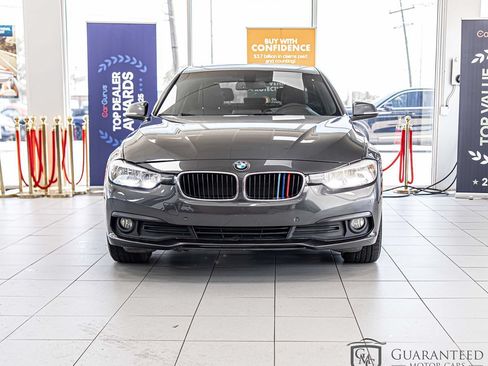 Used 2016 BMW 328i xDrive Sedan AWD/4WD image 2