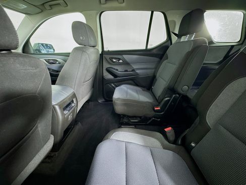 Used 2019 Chevrolet Traverse LT FWD image 24