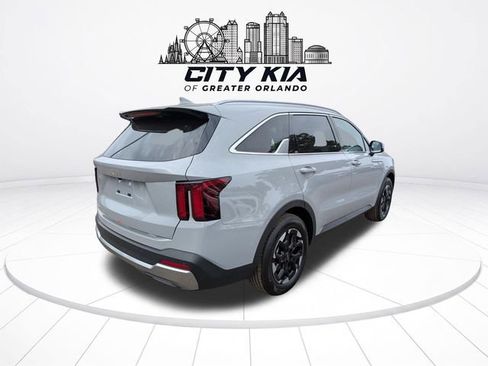 New 2026 Kia Sorento S FWD image 4