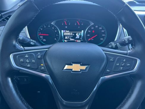 Used 2018 Chevrolet Equinox Premier image 21