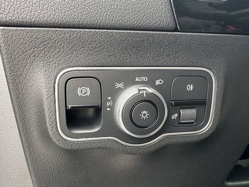 New 2026 Mercedes-Benz GLA 35 AMG 4MATIC image 36