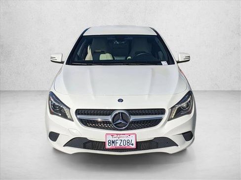 Used 2014 Mercedes-Benz CLA 250 image 2
