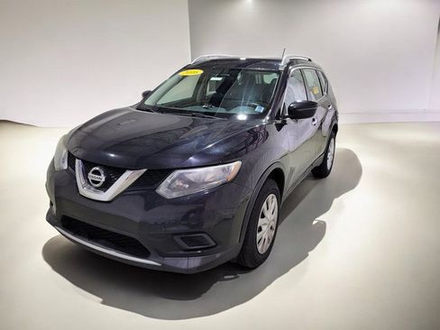 Used 2016 Nissan Rogue SV image 10