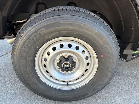 New 2025 Ford Bronco 4-Door image 13