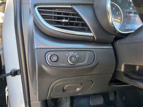 Used 2020 Buick Encore Preferred w/ Safety Package image 24