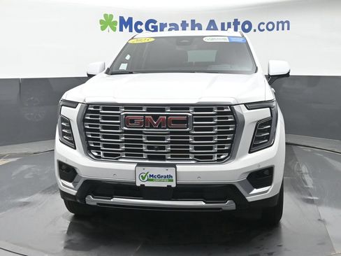 Used 2025 GMC Yukon Denali AWD/4WD image 6